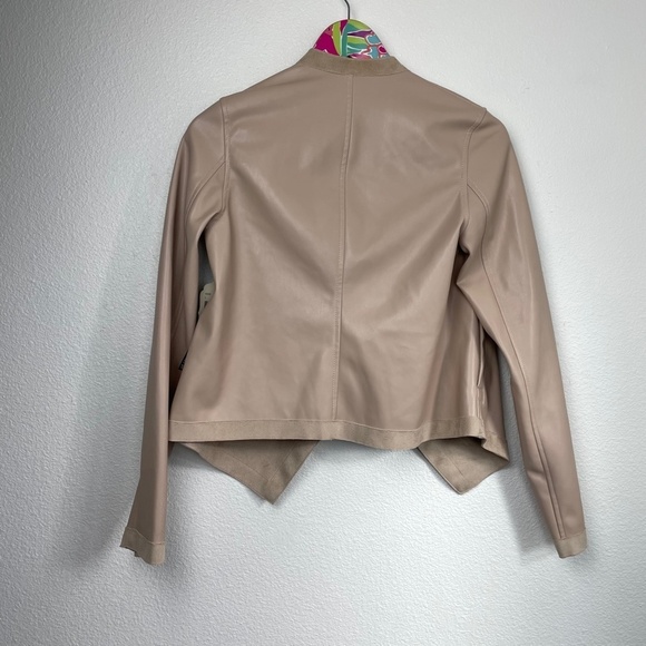 NWT Altar'd State lovely reversible jacket size XS - Picture 9 of 9